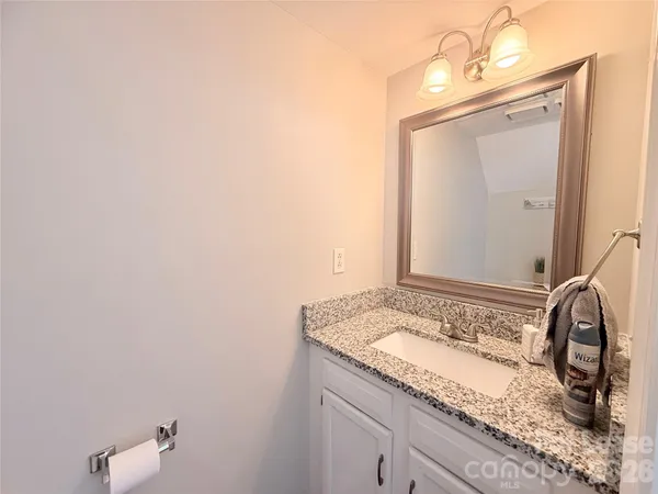 $1,850 | 8212 Circle Tree Lane, Charlotte, NC 28277