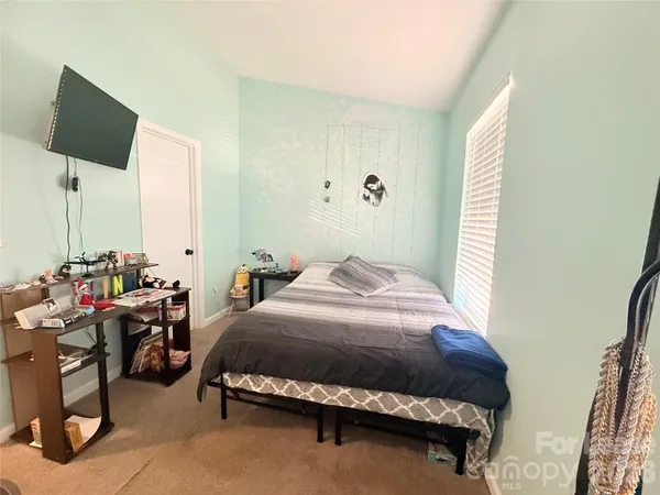 $1,850 | 8212 Circle Tree Lane, Charlotte, NC 28277
