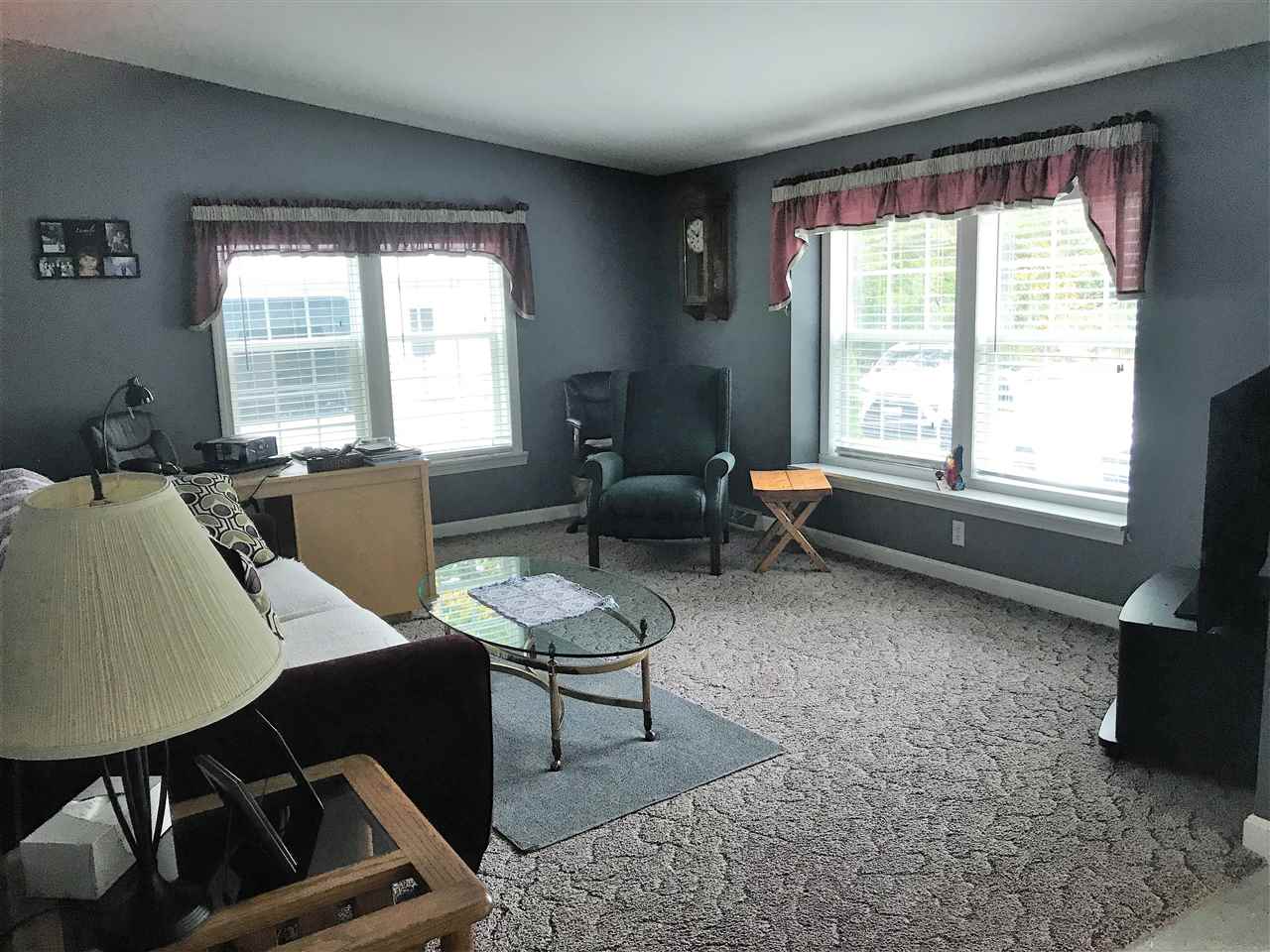 374 Stage Road Nottingham, NH 03290 - Photo 3 of 34