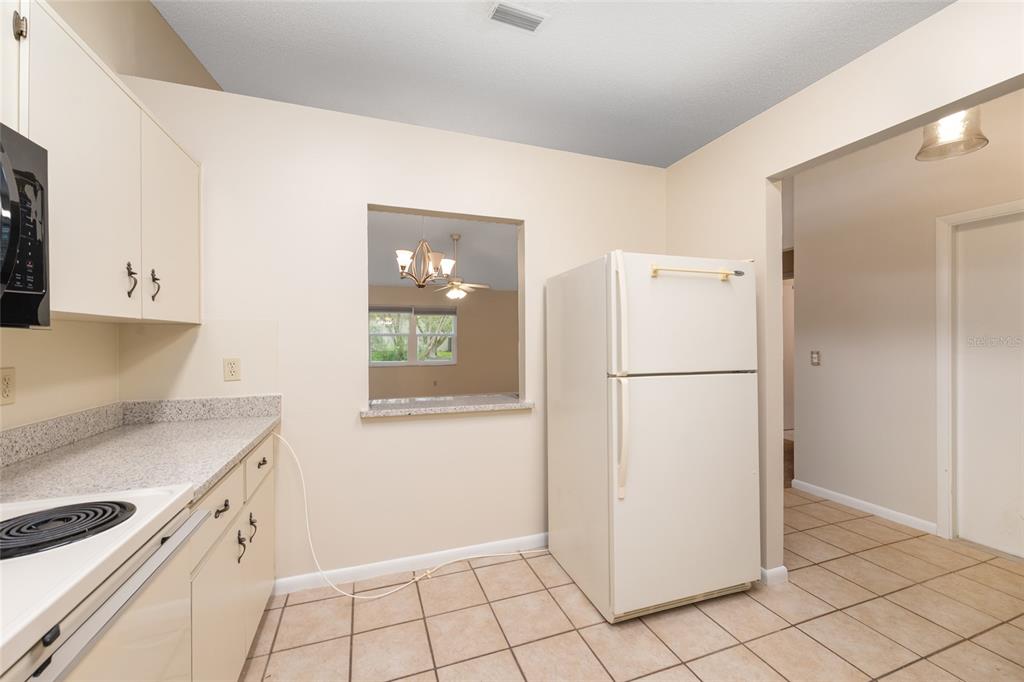 9382 Southwest 89th Court Road, Unit C Ocala, FL 34481 - Photo 21 of 48
