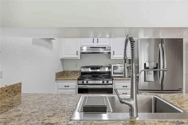 $565,990 | 1124 South Clifpark Circle, Unit C37P, Anaheim, CA 92805