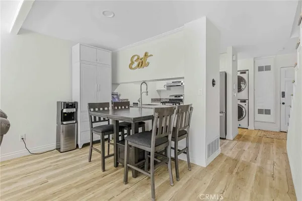 $565,990 | 1124 South Clifpark Circle, Unit C37P, Anaheim, CA 92805