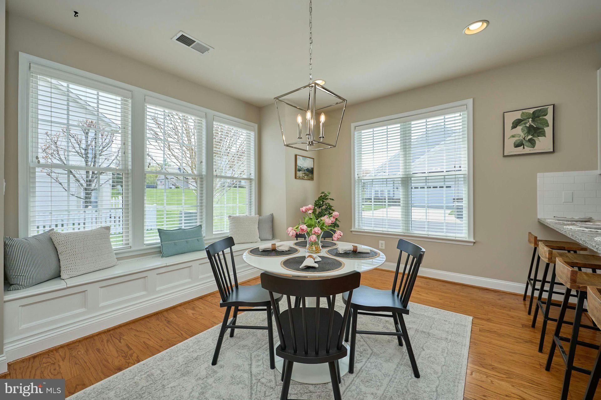 6907 Broadleaf Terrace Gainesville, VA 20155 - Photo 20 of 54 Thoughtfully Added Built in Window Bench