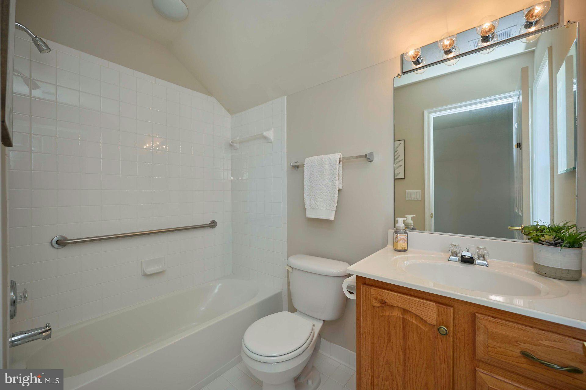 6907 Broadleaf Terrace Gainesville, VA 20155 - Photo 40 of 54 Upper Level Full Bathroom w/shower/tub