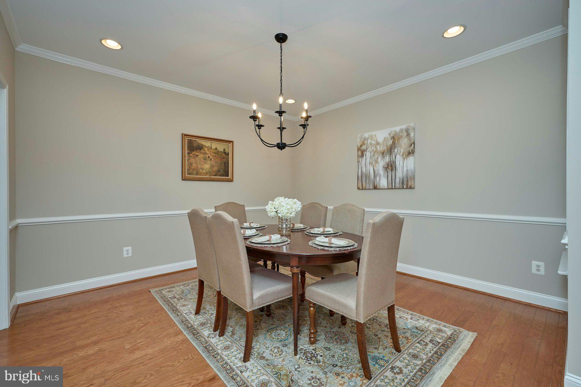 6907 Broadleaf Terrace Gainesville, VA 20155 - Photo 8 of 54 Lots of Room in This Dining Room for entertaining