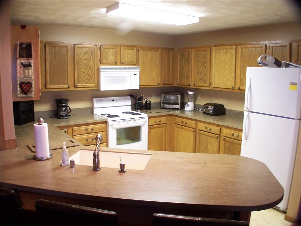 1929 South Ridge Way Hidden Valley, PA 15502 - Photo 8 of 23 Gallery Image 8