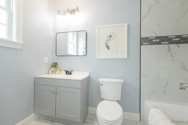 $340,000 | 208 Piedmont Avenue, Colonial Heights, VA 23834