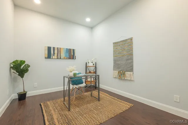 $340,000 | 208 Piedmont Avenue, Colonial Heights, VA 23834