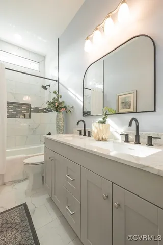 $340,000 | 208 Piedmont Avenue, Colonial Heights, VA 23834