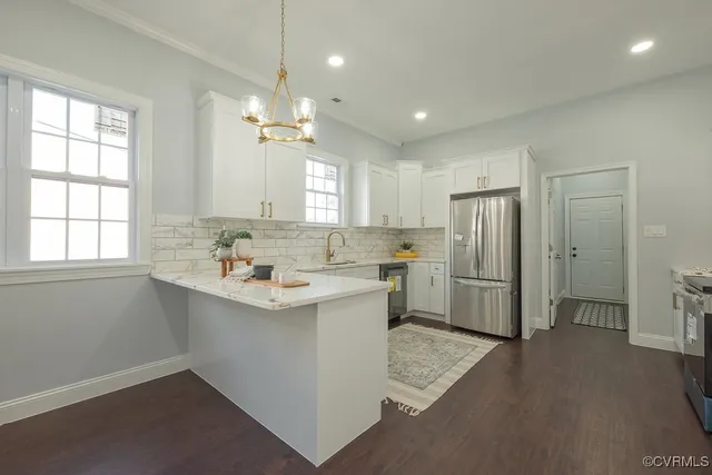 $340,000 | 208 Piedmont Avenue, Colonial Heights, VA 23834