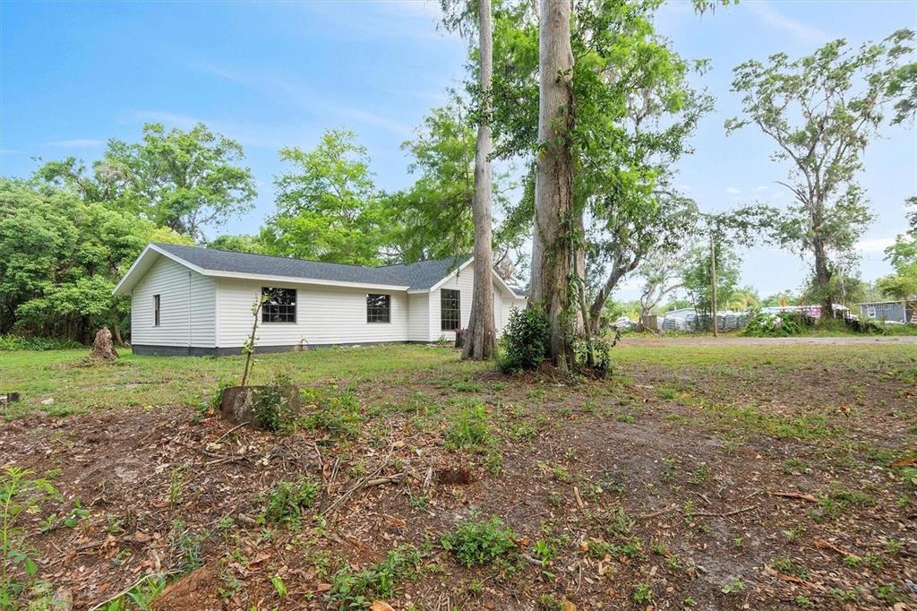 6005 Ike Smith Road Plant City, FL 33565 - Photo 28 of 41