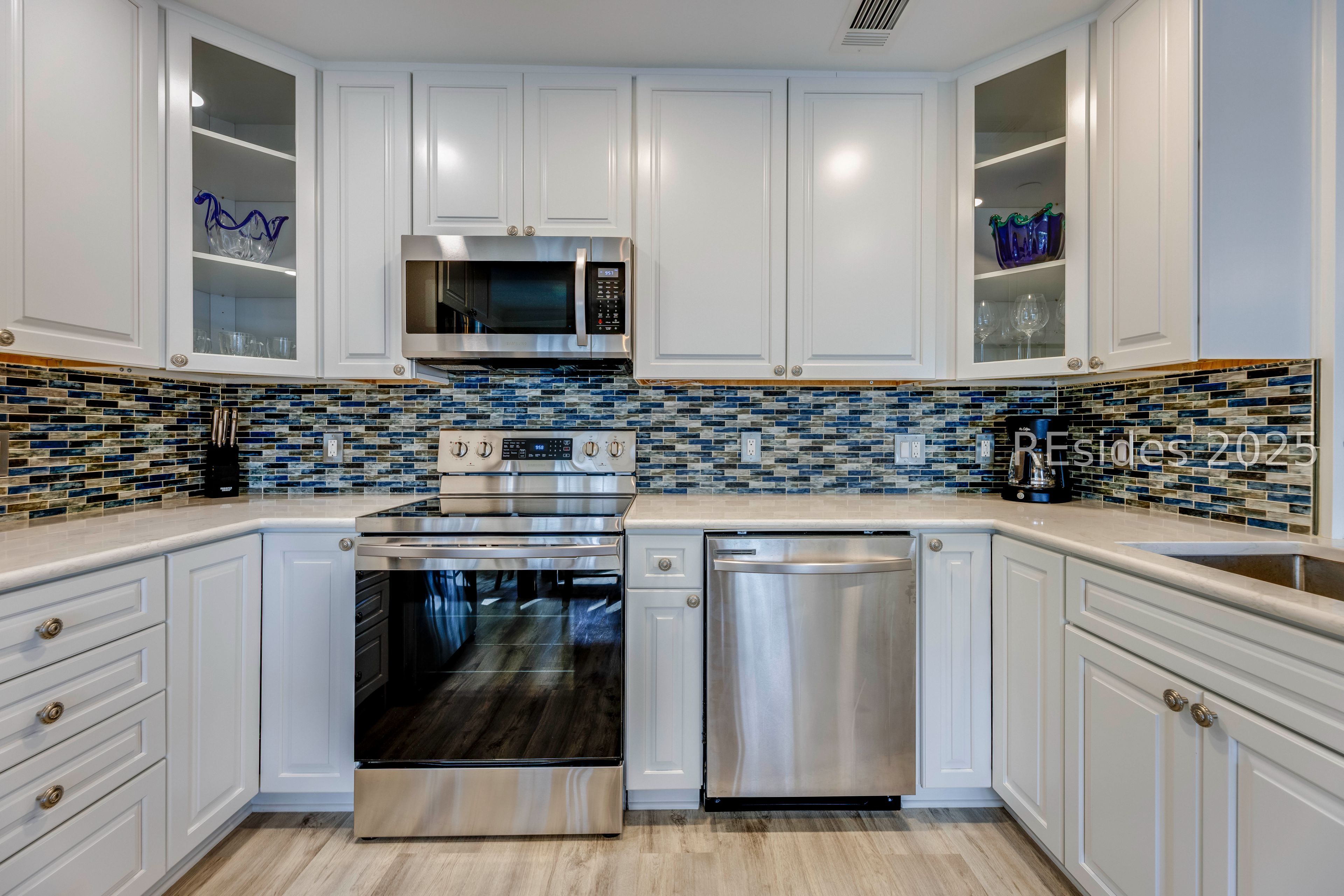 40 Folly Field Road, Unit 337 Hilton Head Island, SC 29928 - Photo 4 of 25