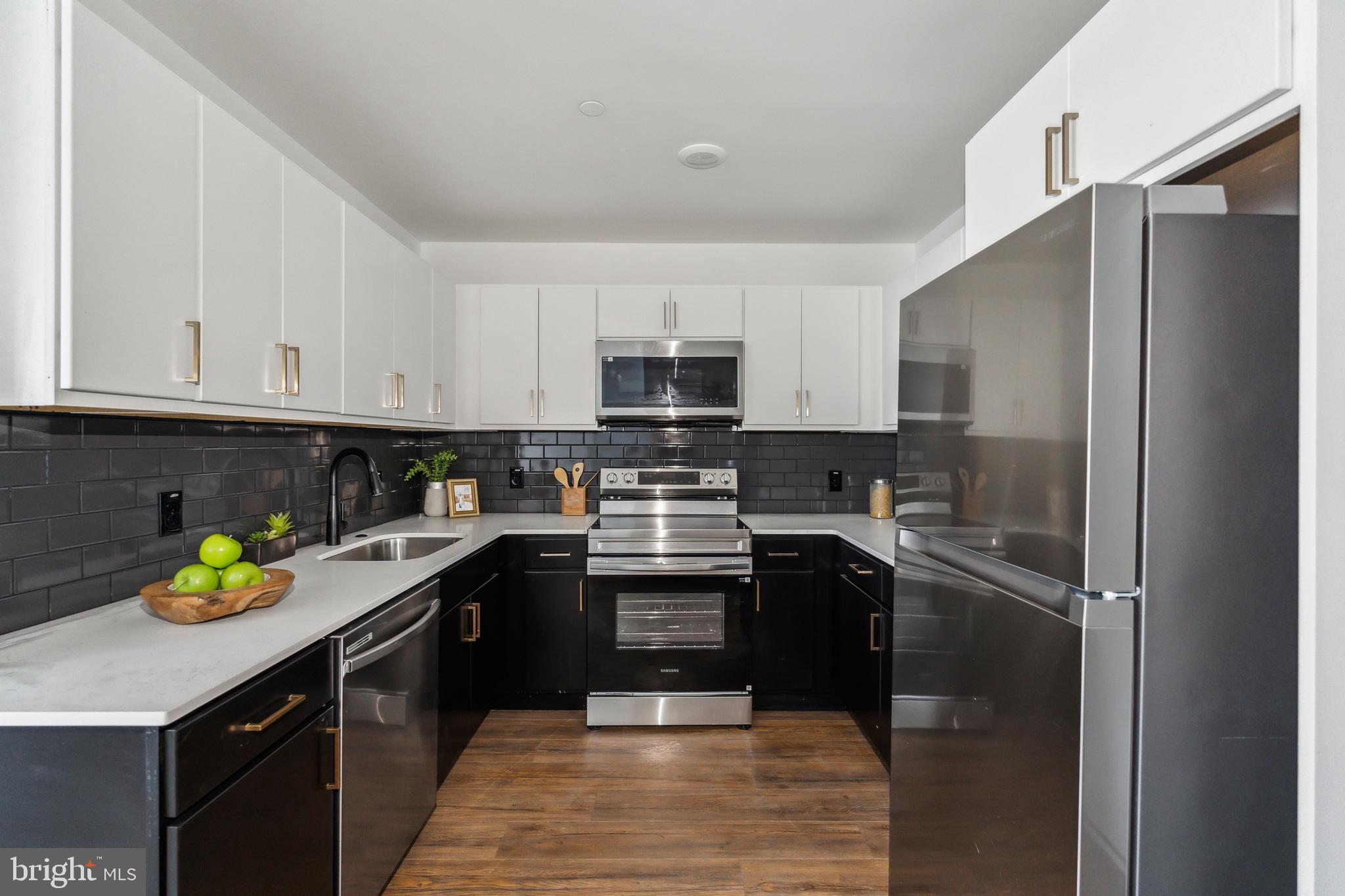 6515 Ridge Avenue, Unit 201 Philadelphia, PA 19128 - Photo 5 of 21