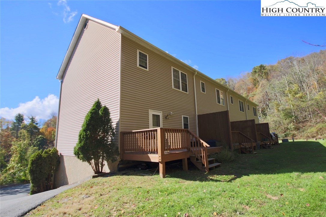 259 Ridge View Drive, Unit D Boone, NC 28607 - Photo 4 of 16 Gallery Image 4