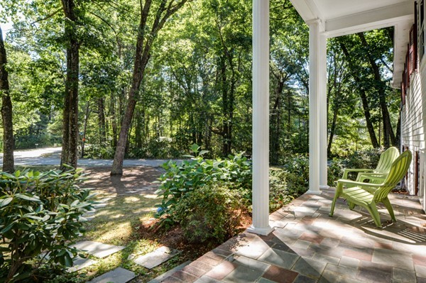 1 Dewey Road Bedford, MA 01730 - Photo 3 of 30 Gallery Image 3
