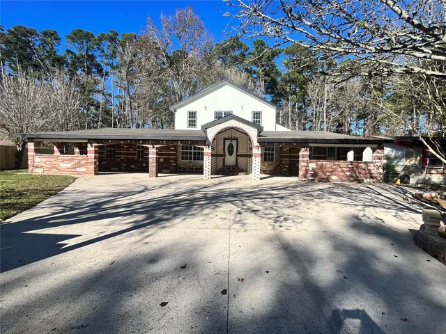 $397,777 | 10811 River Oaks Drive, Conroe, TX 77385