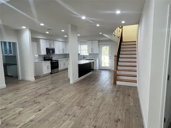 $387,777 | 10811 River Oaks Drive, Conroe, TX 77385