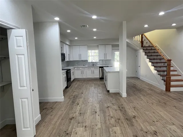 $397,777 | 10811 River Oaks Drive, Conroe, TX 77385