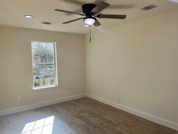 $387,777 | 10811 River Oaks Drive, Conroe, TX 77385
