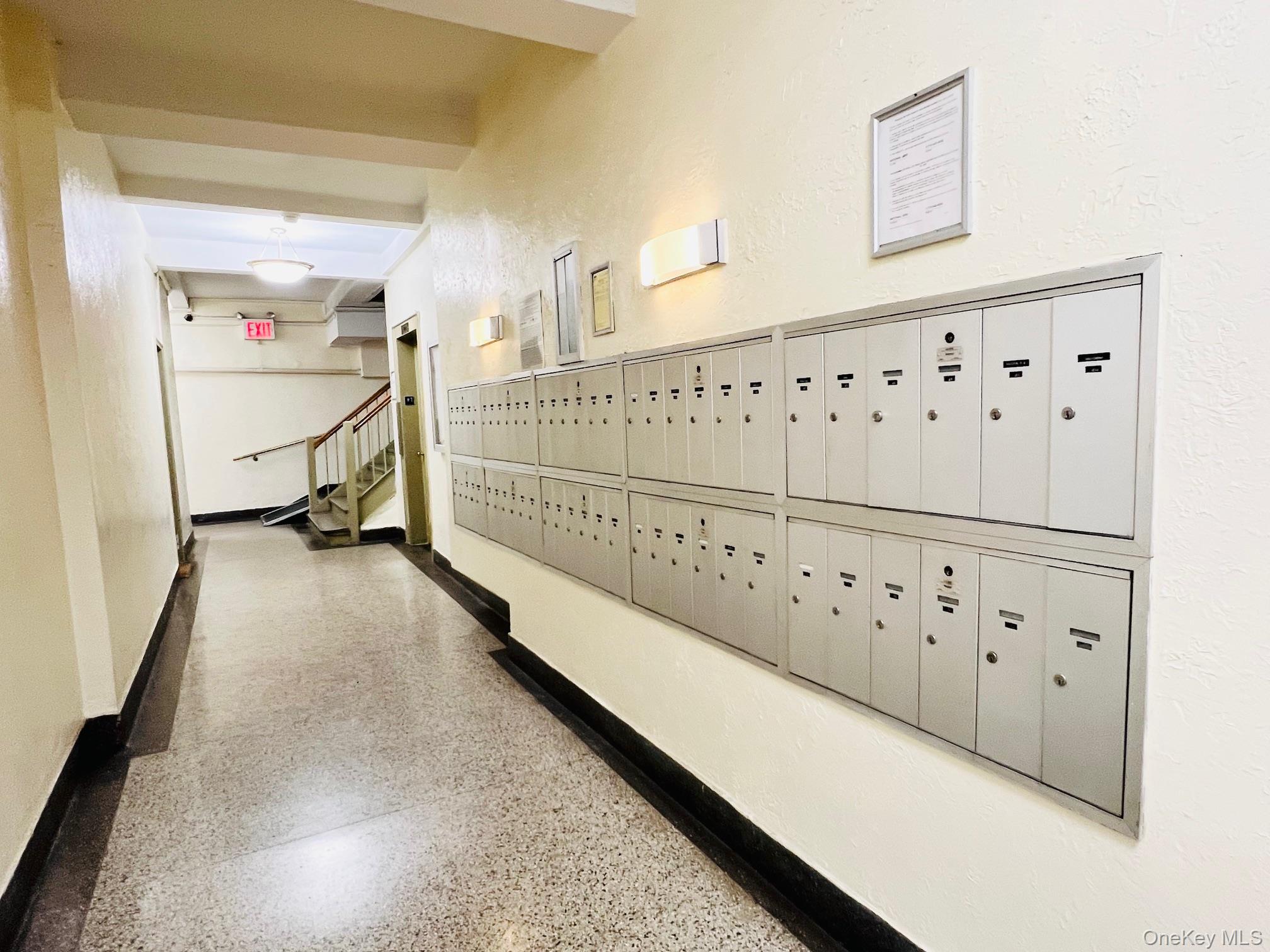 67-35 Yellowstone Boulevard, Unit 7E Queens, NY 11375 - Photo 4 of 16