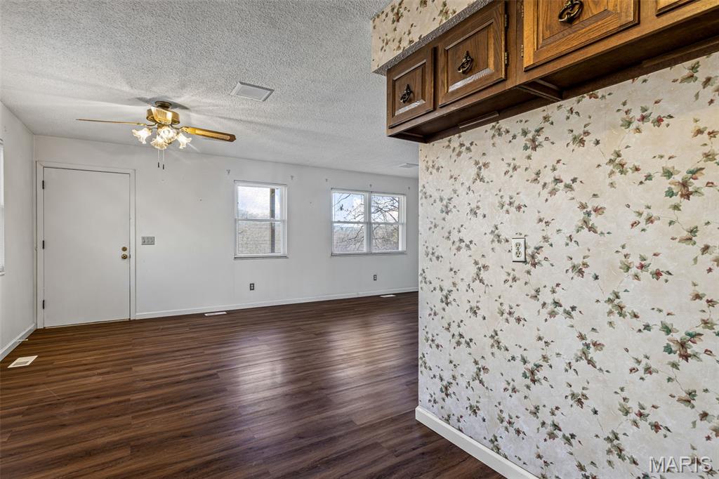 4453 Drury Road Festus, MO 63028 - Photo 18 of 47