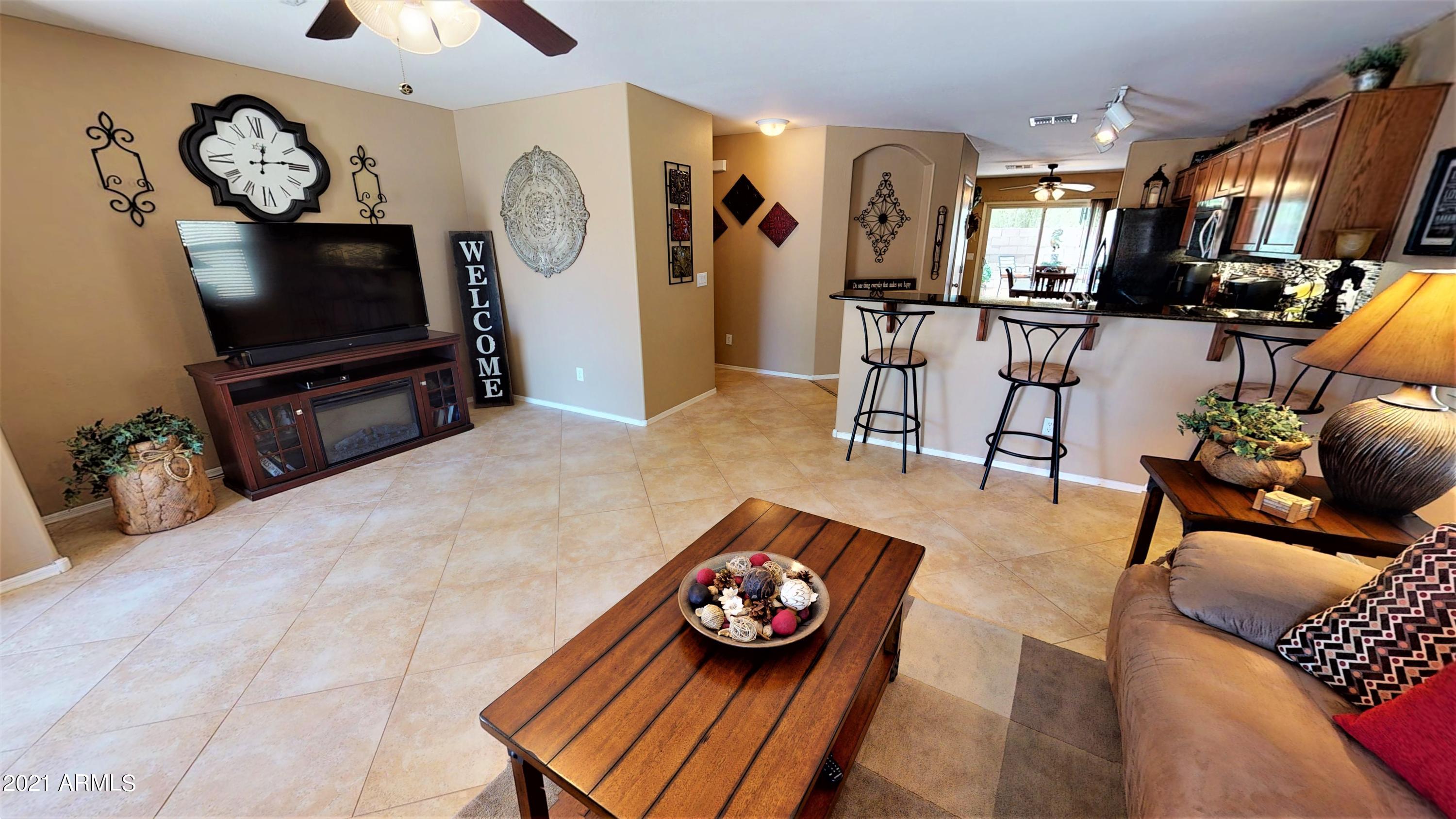2560 South Powell Road Apache Junction, AZ 85119 - Photo 4 of 18 04