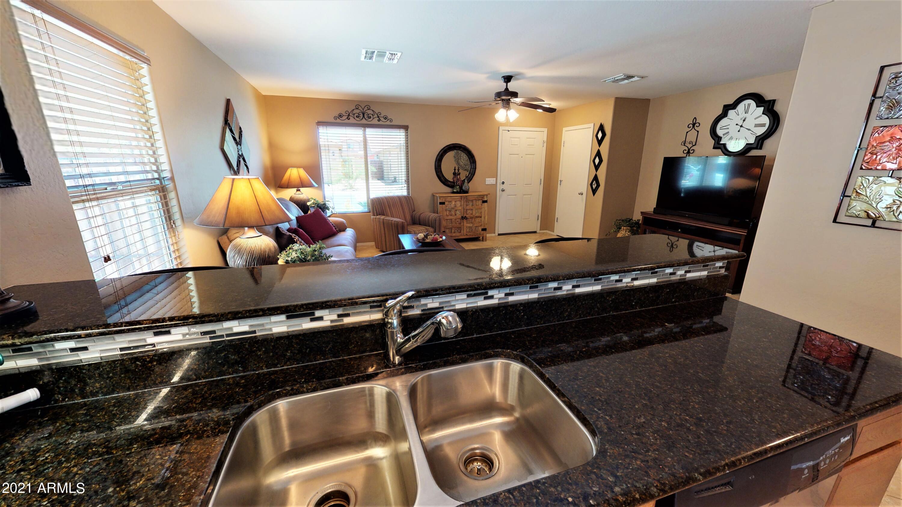 2560 South Powell Road Apache Junction, AZ 85119 - Photo 10 of 18 09
