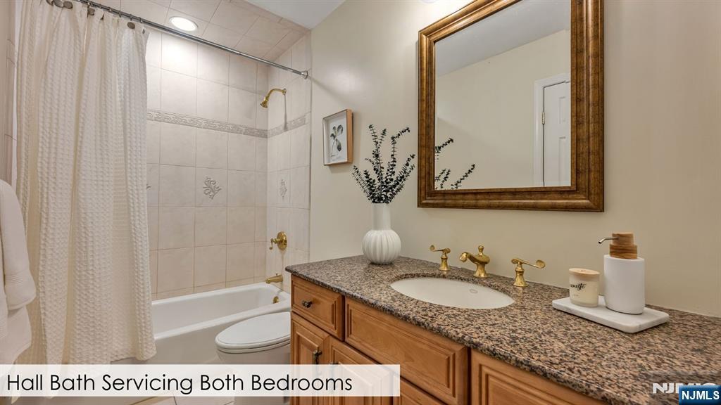 183 Van Winkle Lane Mahwah, NJ 07430 - Photo 21 of 38