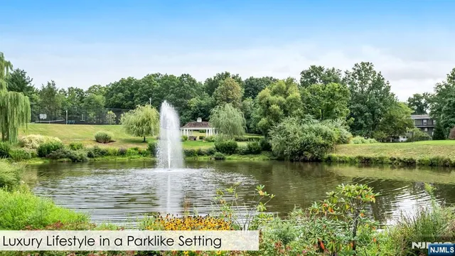 $849,000 | 183 Van Winkle Lane, Mahwah, NJ 07430