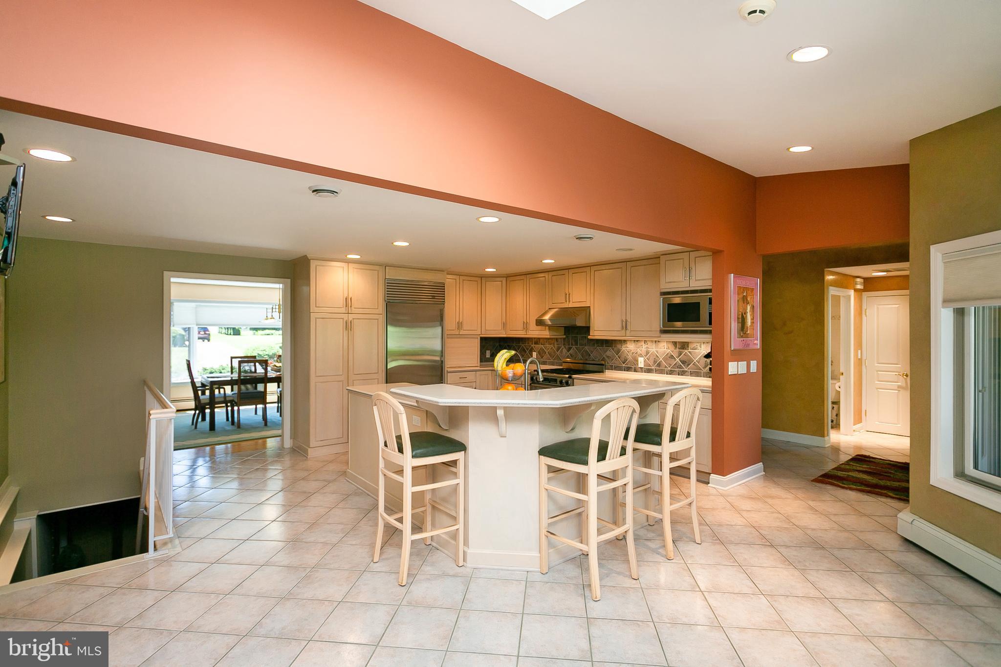 6 Edgewood Road Robbinsville, NJ 08691 - Photo 13 of 37 Gallery Image 13