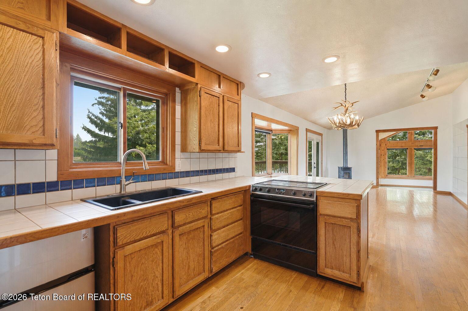 270 North Bar Y Road Jackson, WY 83001 - Photo 11 of 40 Open Concept Kitchen