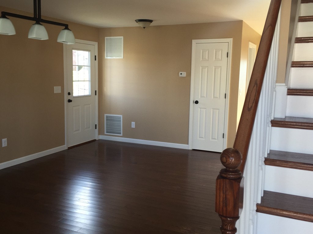 385 Ludlow Street Fall River, MA 02721 - Photo 3 of 9 Gallery Image 3