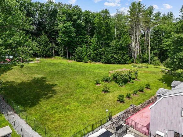 $850,000 | 16 Davis Point Road, Wayne, ME 04284
