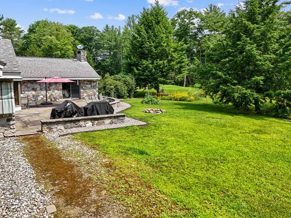 $850,000 | 16 Davis Point Road, Wayne, ME 04284