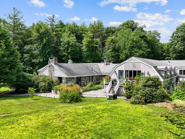 $850,000 | 16 Davis Point Road, Wayne, ME 04284