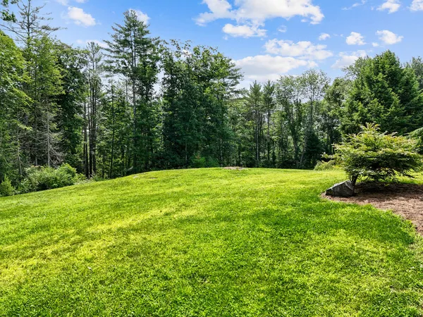 $850,000 | 16 Davis Point Road, Wayne, ME 04284