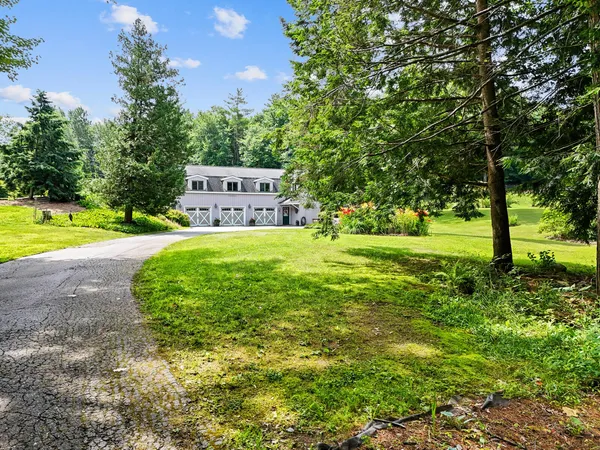 $850,000 | 16 Davis Point Road, Wayne, ME 04284