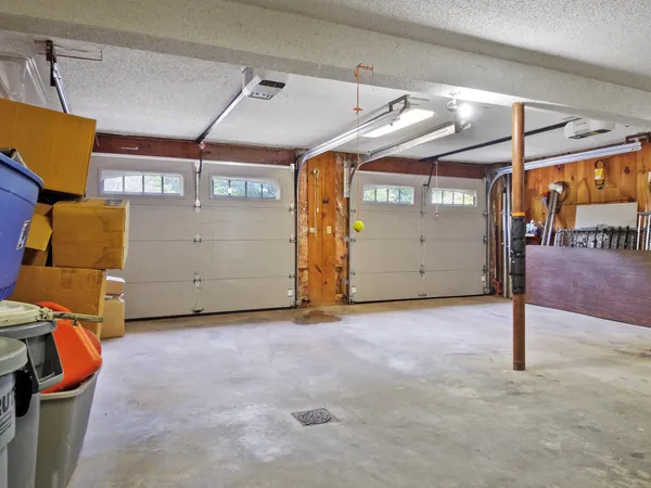 $850,000 | 16 Davis Point Road, Wayne, ME 04284