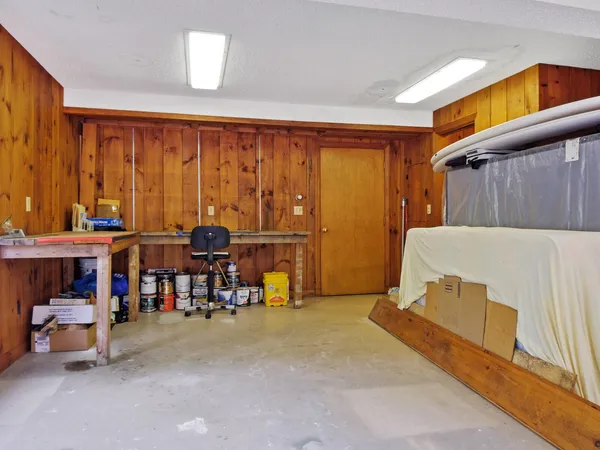 $850,000 | 16 Davis Point Road, Wayne, ME 04284