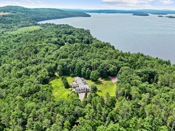 $850,000 | 16 Davis Point Road, Wayne, ME 04284