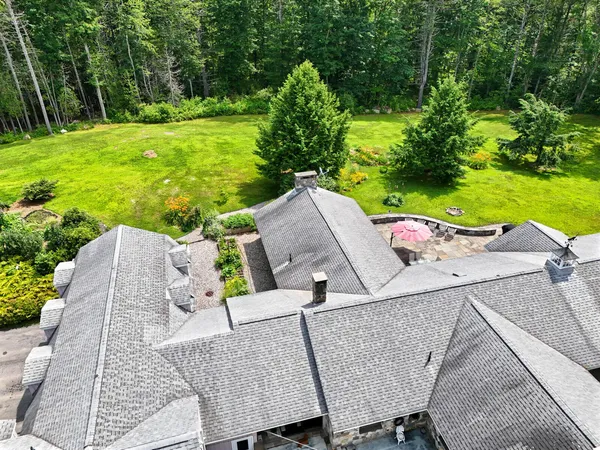 $850,000 | 16 Davis Point Road, Wayne, ME 04284