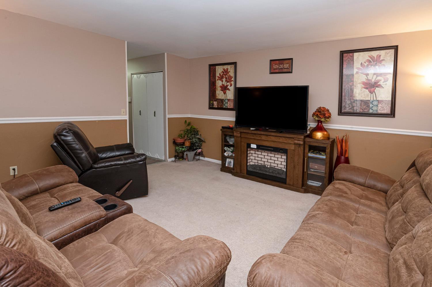 4317 Glenhaven Road Cincinnati, OH 45238 - Photo 11 of 22 Gallery Image 11