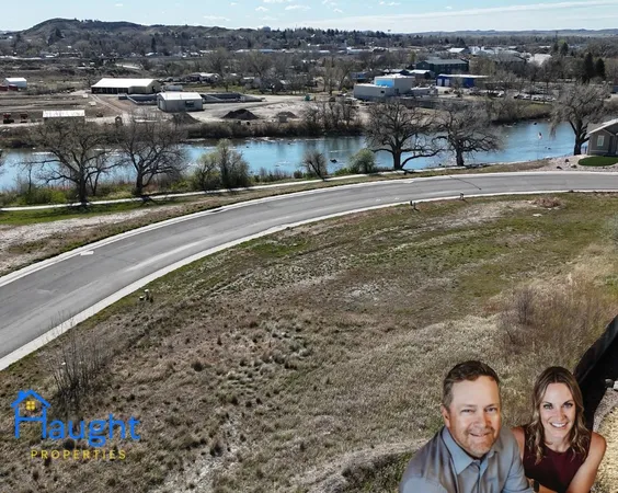 $116,000 | 876 North Shoshone Drive, Douglas, WY 82633