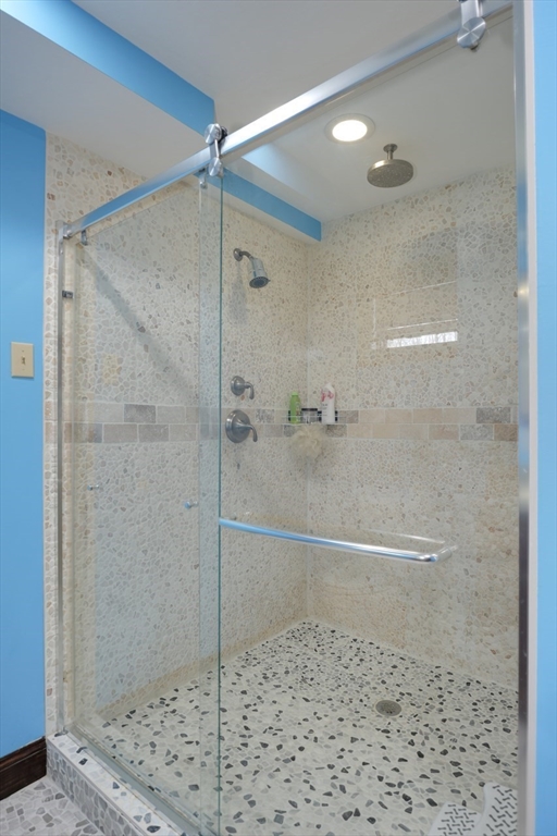 12 Pine Street Rehoboth, MA 02769 - Photo 16 of 35