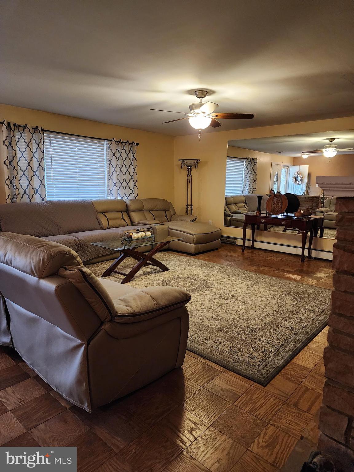 8105 Allentown Road Fort Washington, MD 20744 - Photo 8 of 13 Living room