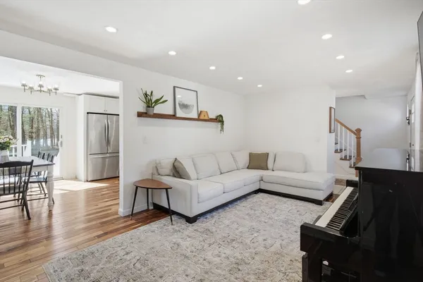 $375,000 | 21 Rider Road, Westfield, MA 01085
