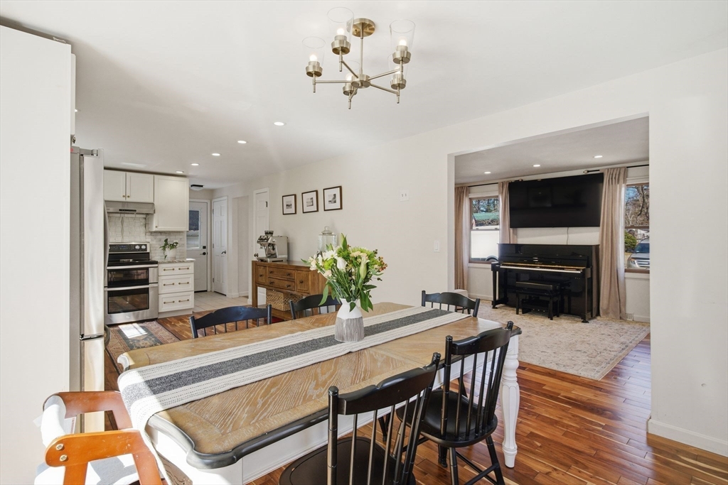 21 Rider Road Westfield, MA 01085 - Photo 15 of 40