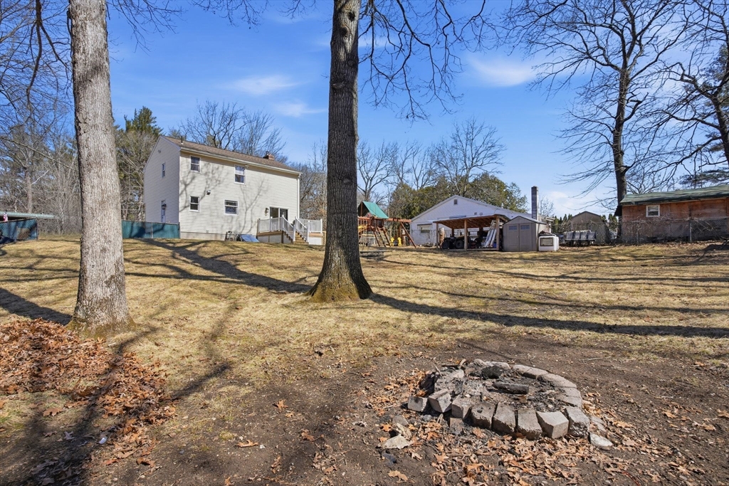 21 Rider Road Westfield, MA 01085 - Photo 34 of 40