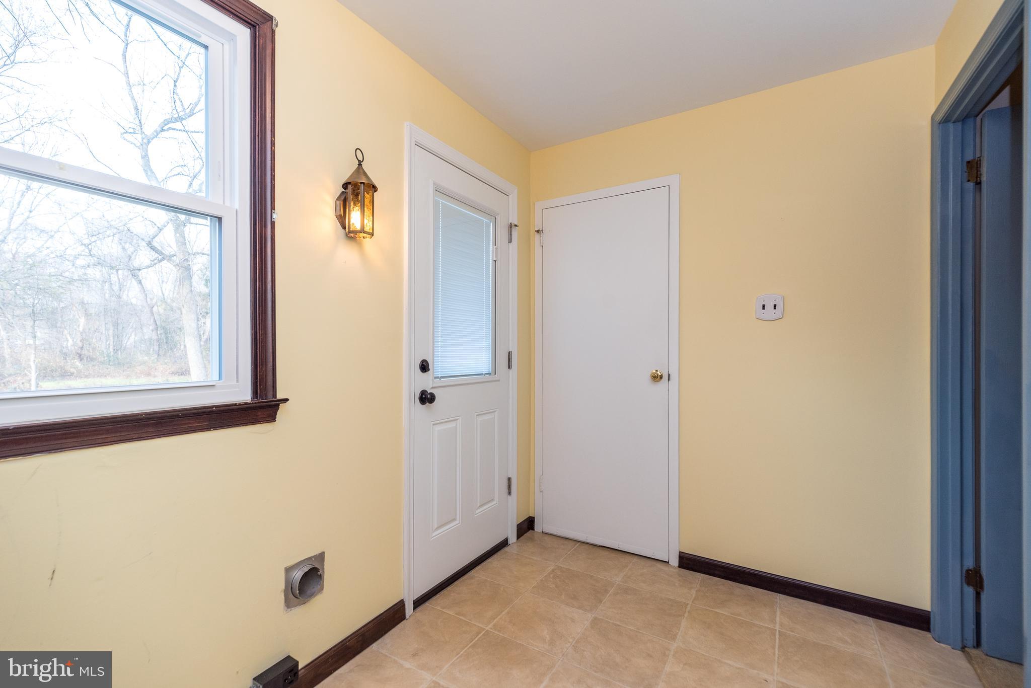 24 Fairhill Road Huntingdon Valley, PA 19006 - Photo 25 of 50 Laundry Room