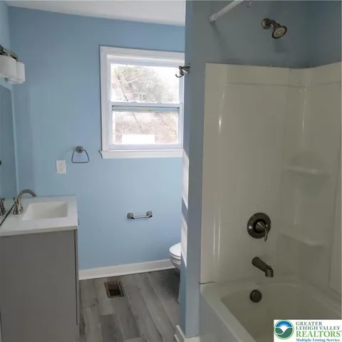 $1,850 | 1039 Ferry Street, Easton, PA 18042